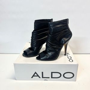 ALDO Sexy Toe Pleated Cutout Black Leather High Heels Shoes Size 6.5